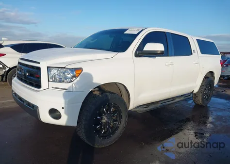 2007 Toyota Tundra Limited 5.7L V8 z USA, uszkodzony, nr VIN 5TBEV58117S459216